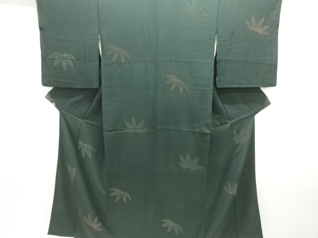 アンティーク　錦紗笠模様織り出し漆着物